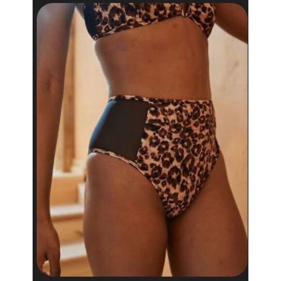 Aerie Black and Tan Leopard Bikini Bottom With Mesh Side Panels Size Small - Picture 1 of 5